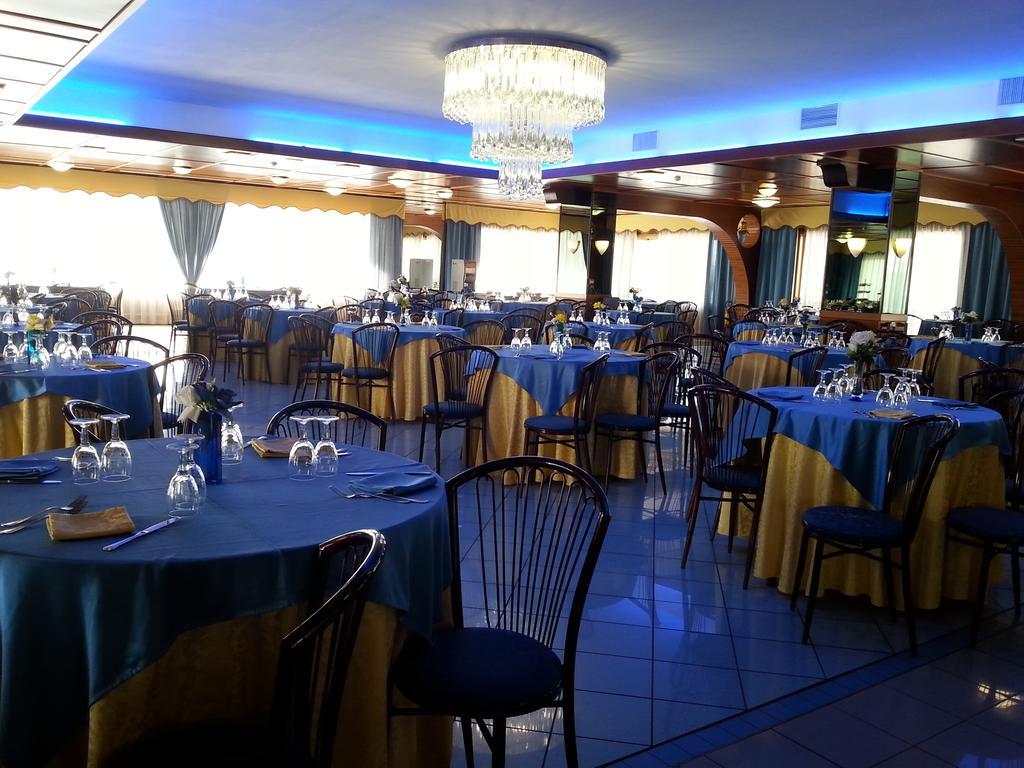אנזיו Grand Hotel Dei Cesari Dependance מראה חיצוני תמונה