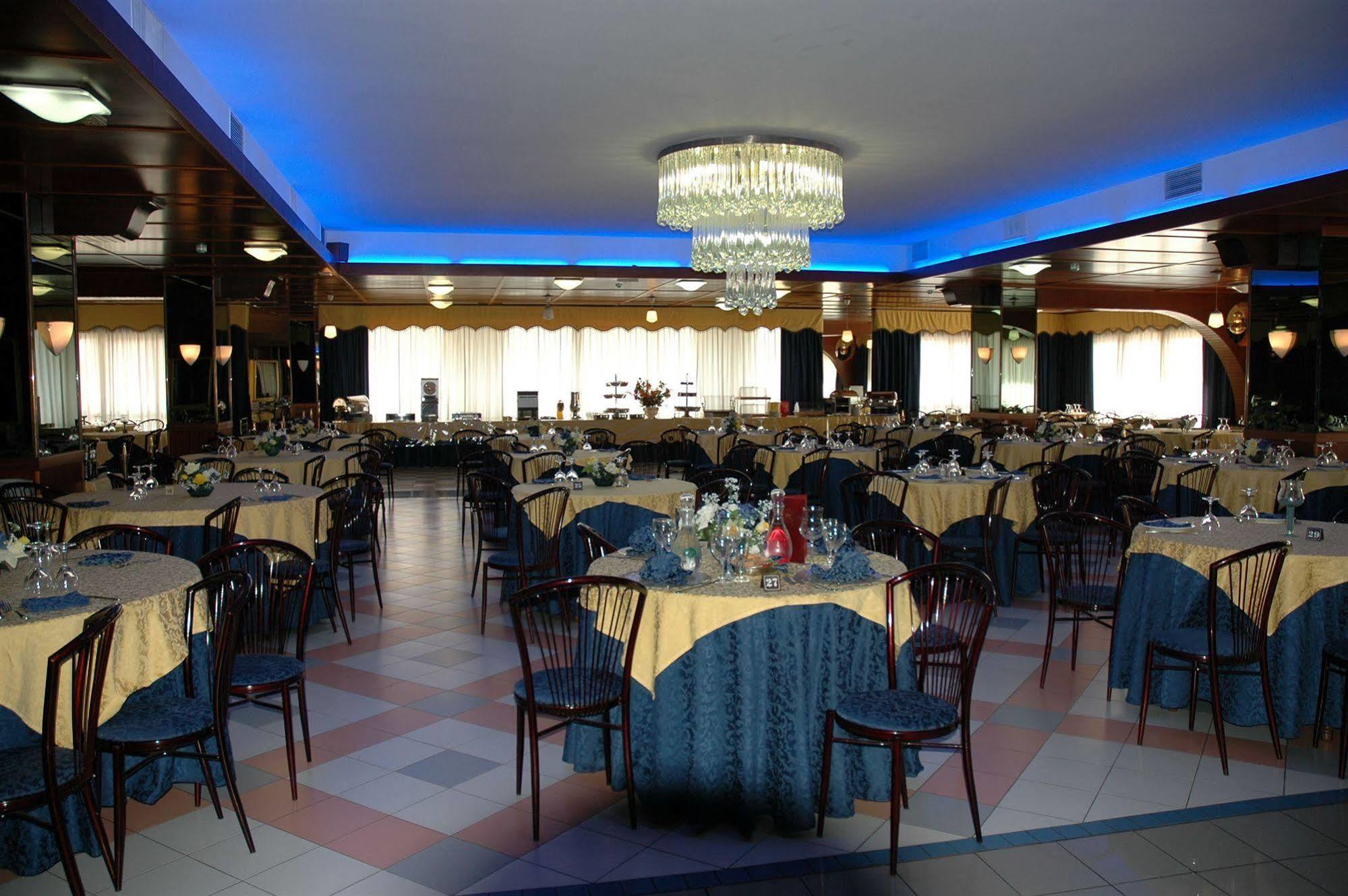 אנזיו Grand Hotel Dei Cesari Dependance מראה חיצוני תמונה